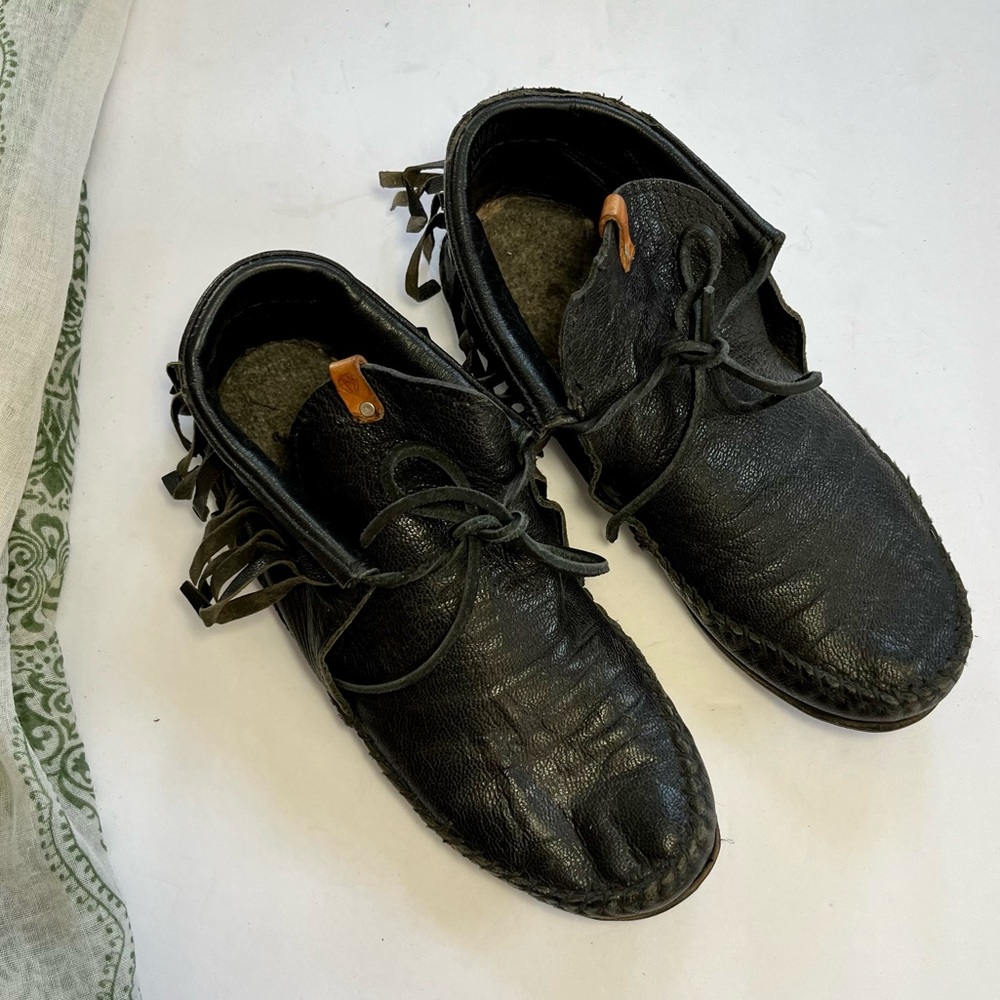 Ken Diamond Koko Moccasins Handmade Fringe Black Leather Women’s Size 6